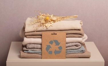 What’s Next for Pre-Worn Fashion? Trends to Watch  in 2025 and Beyond